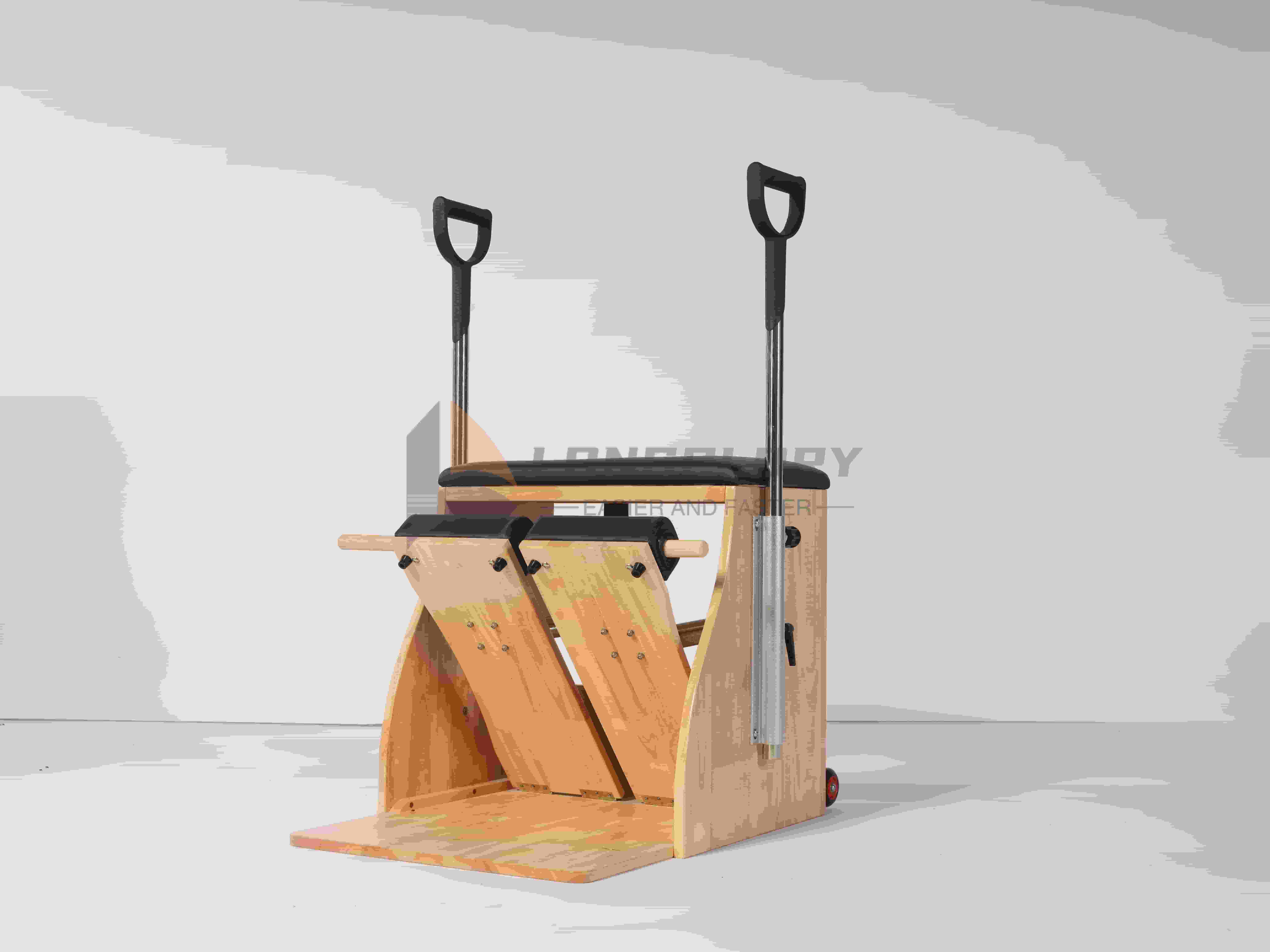 Cathaoirleach Wunda Wood Wood